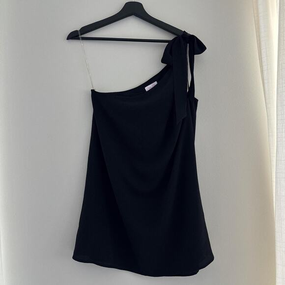 Black one shoulder tie back - Picture 4 of 7